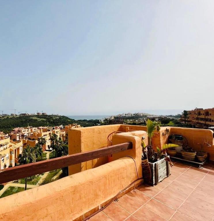 2 Bedroom Penthouse With A Private 360 Rooftop Terrace With Sea And Mountain Views Bahia de Casares Exteriér fotografie