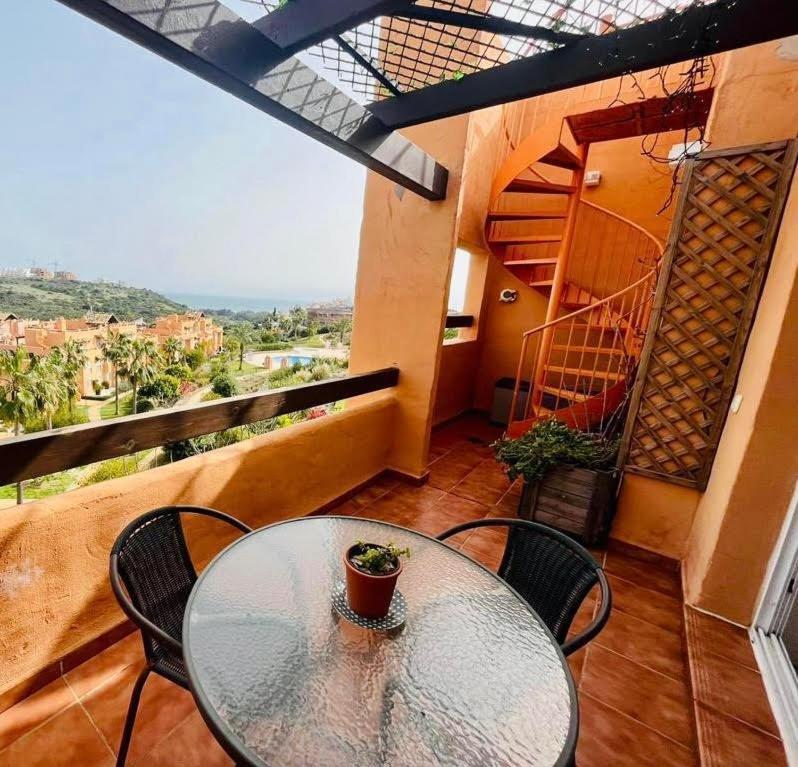 2 Bedroom Penthouse With A Private 360 Rooftop Terrace With Sea And Mountain Views Bahia de Casares Exteriér fotografie